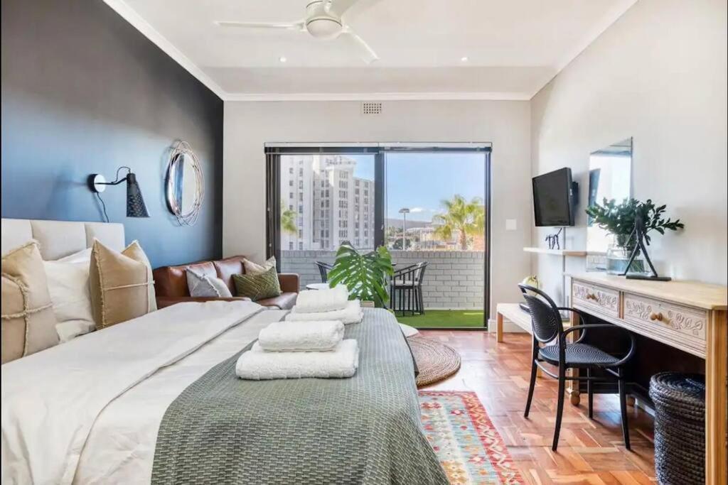 Footsteps To Promenade +inverter + Pets Apartamento