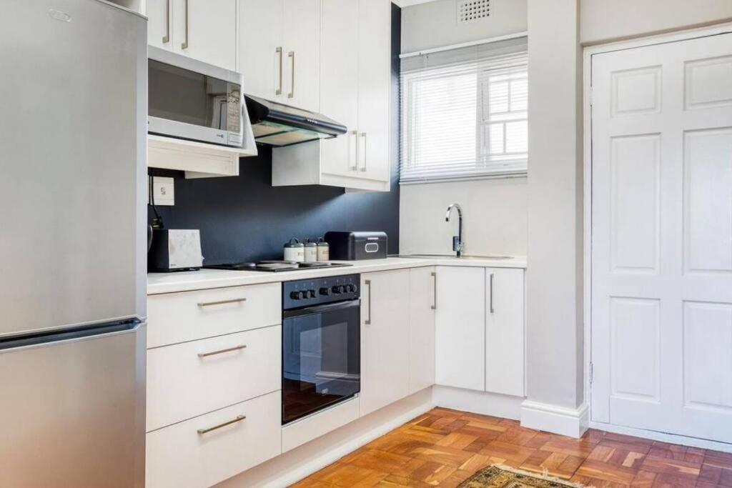 Apartamento Footsteps To Promenade +inverter + Pets Cidade Do Cabo